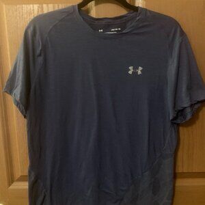 Under Armor Run The Streaker Tee Youth Fitted LG Navy Blue